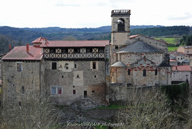 Toscane d'Auvergne ©Roger JOURDAIN