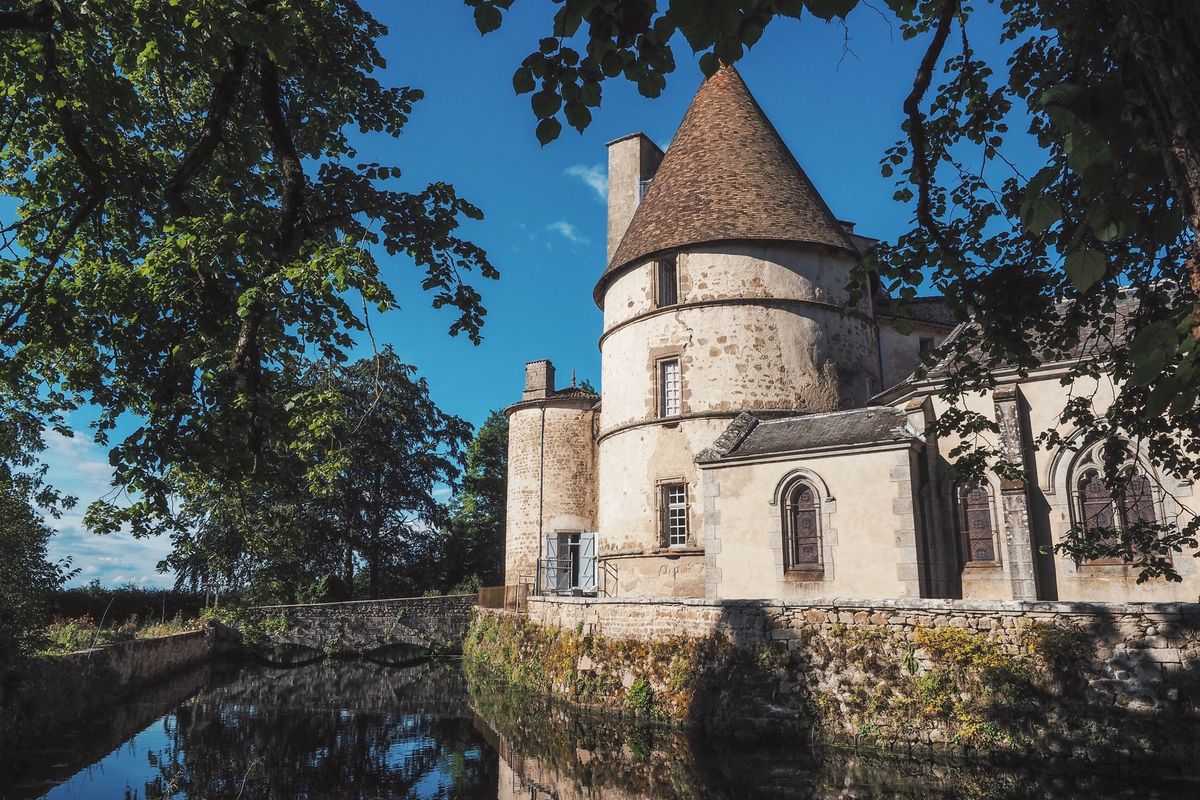 Toscane d'Auvergne ©Louise Grenadine - chateau martinanches