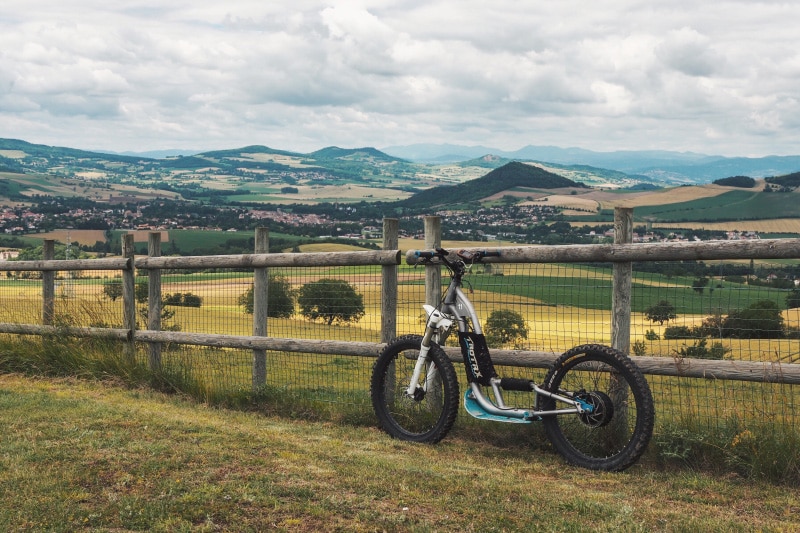 Toscane d'Auvergne ©Louise Grenadine - paysage